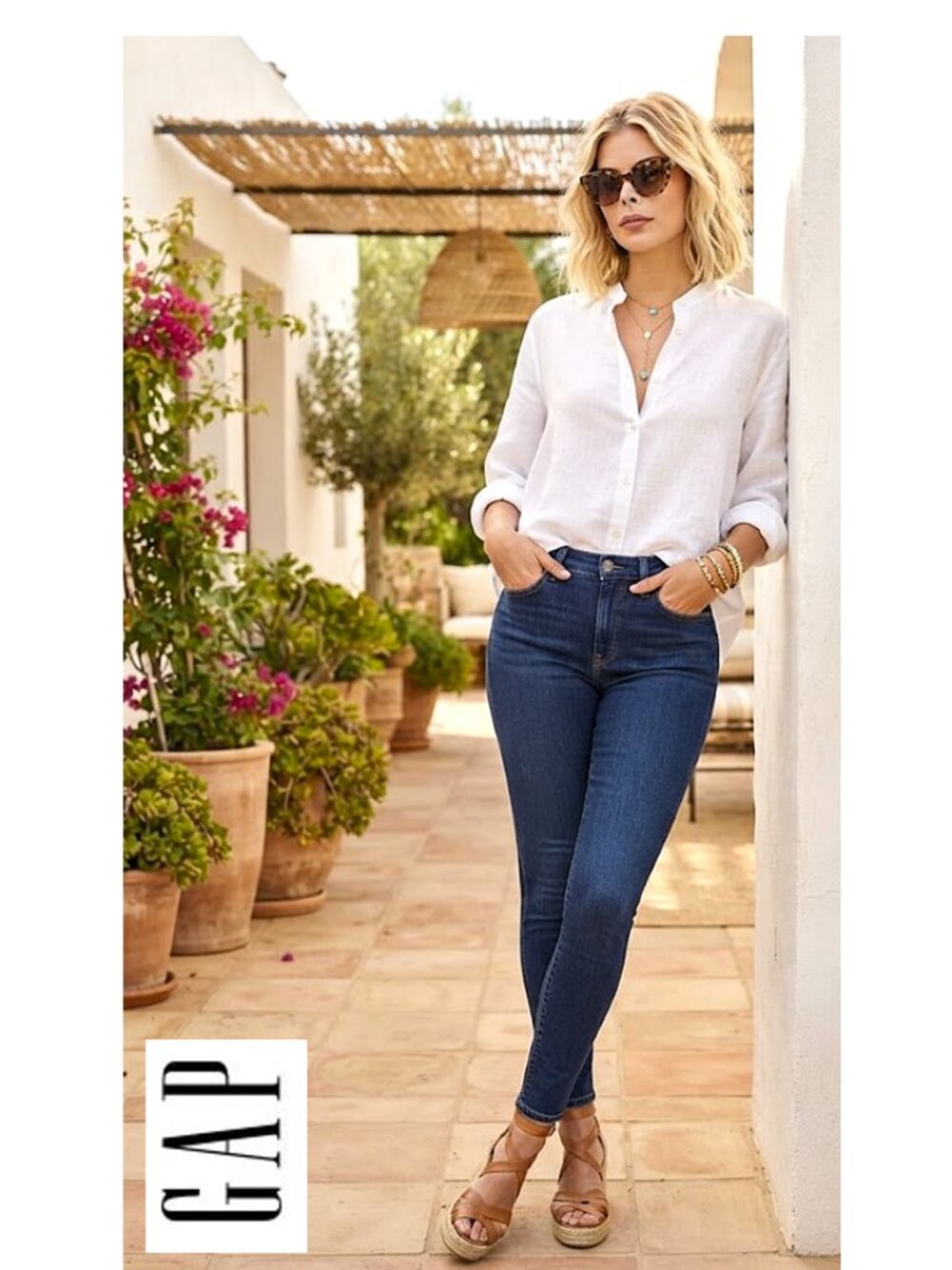 GAP - Dark wash cotton blend mid rise favourite jeggings